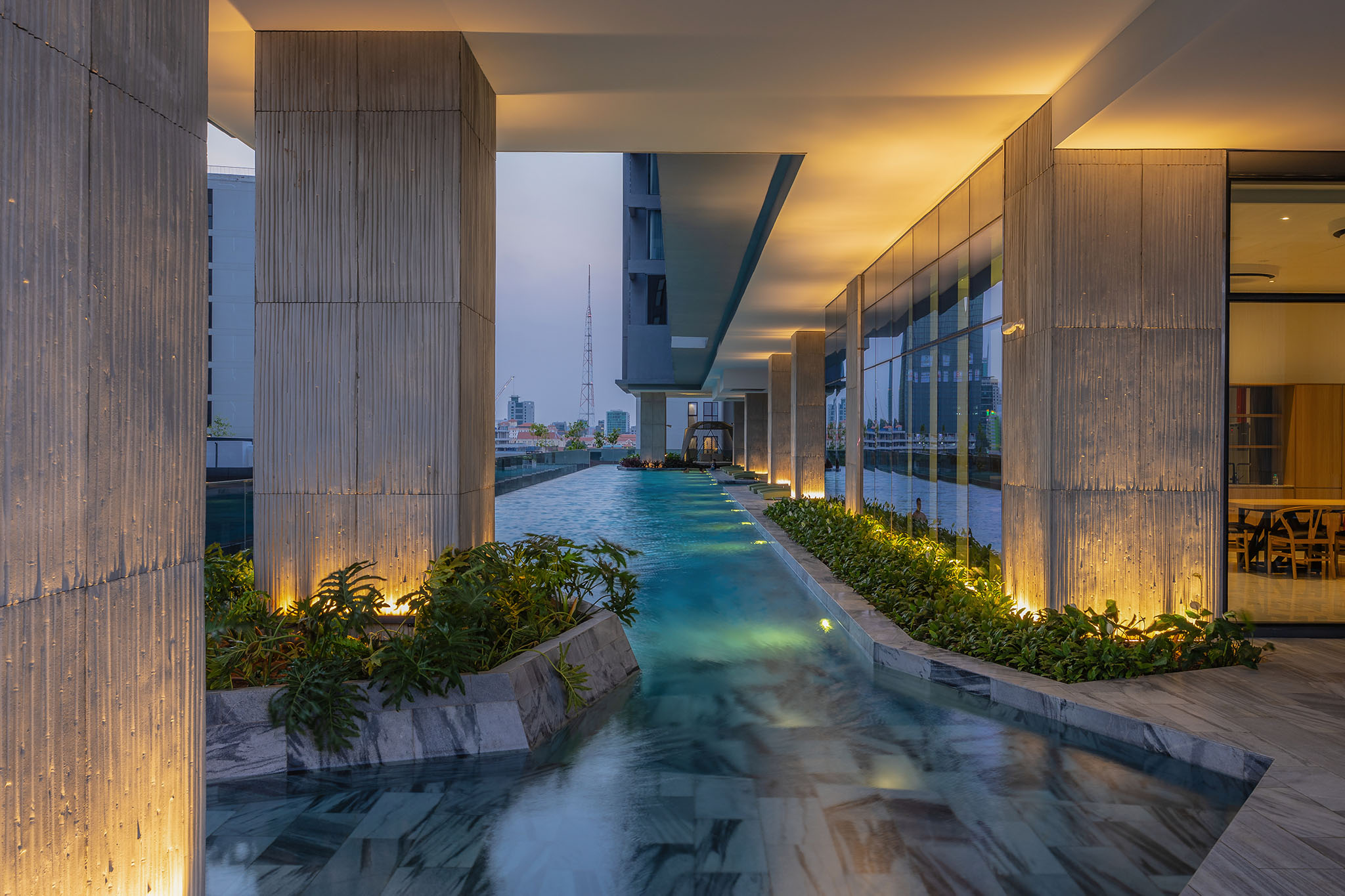 The Crest Metropole Thu Thiem